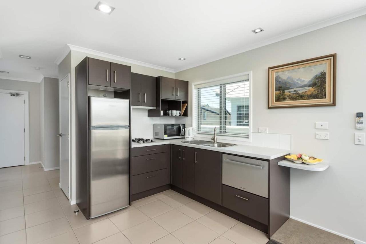 Modern Marine Parade Apartment Mount Maunganui Luaran gambar